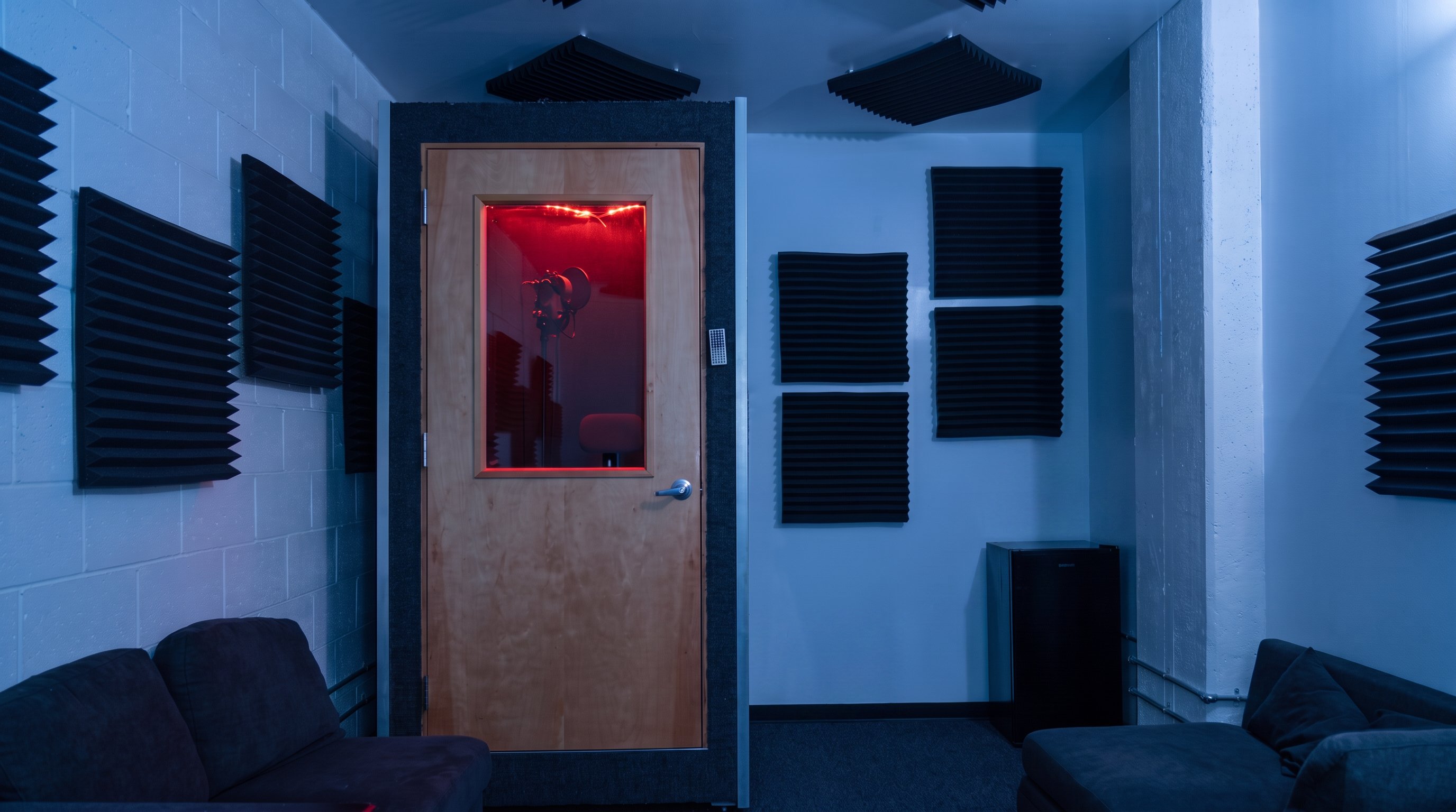 Studio B — 1Take Studios Chicago recording room, vocal booth